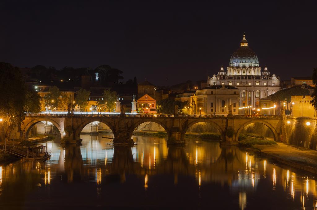 Casa Mike Al Vaticano โรม ภายนอก รูปภาพ